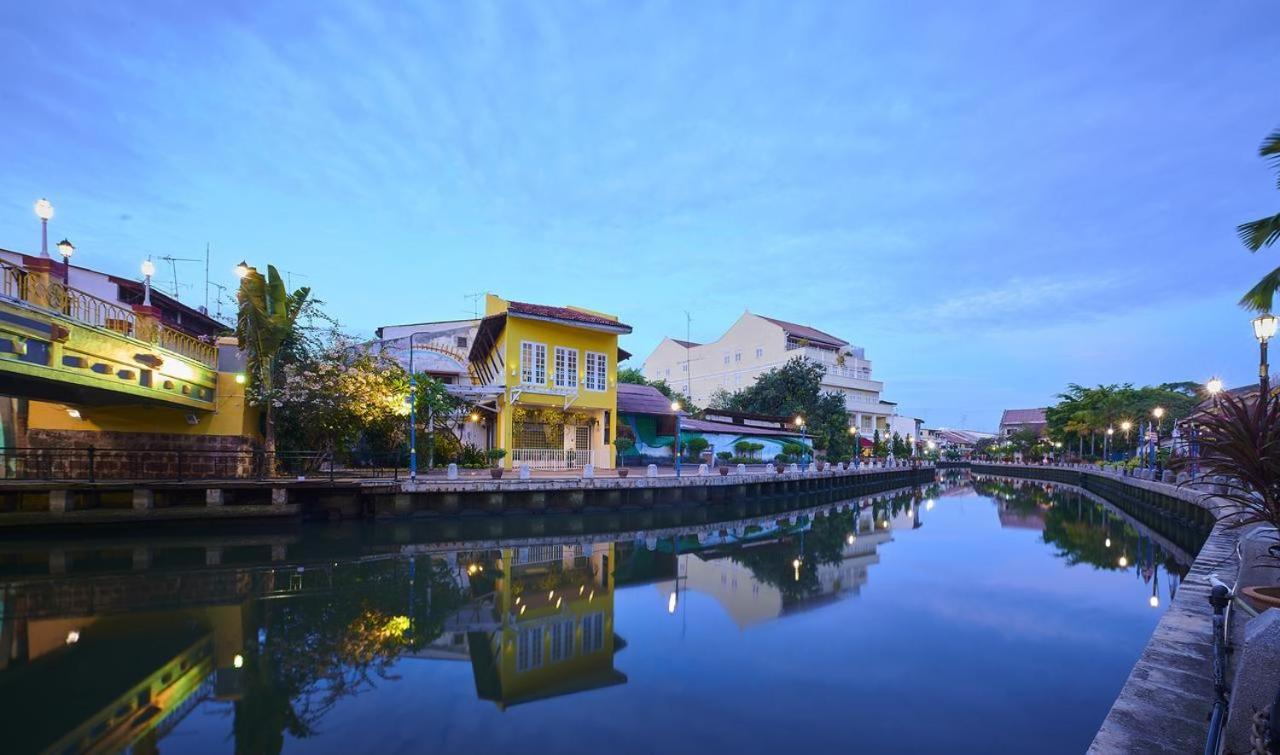 Sleepy Nomad Guesthouse Malacca Exterior foto