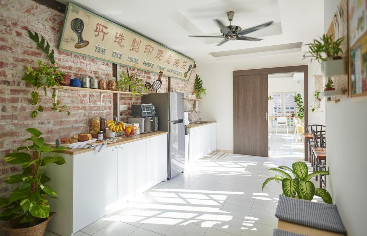 Sleepy Nomad Guesthouse Malacca Exterior foto