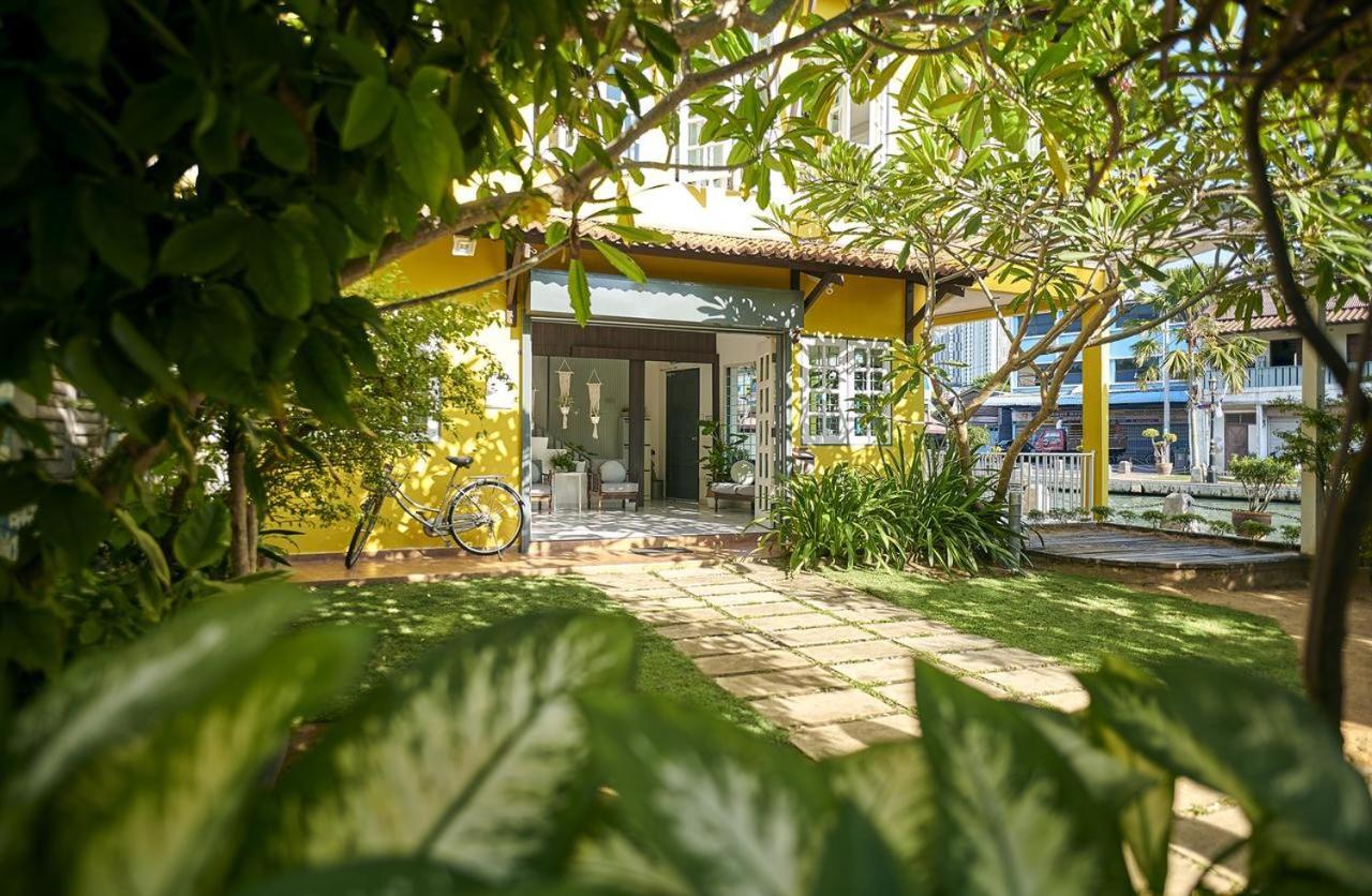 Sleepy Nomad Guesthouse Malacca Exterior foto